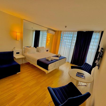 Vip Aparthotel Orbi City Sea View Batumi Ngoại thất bức ảnh