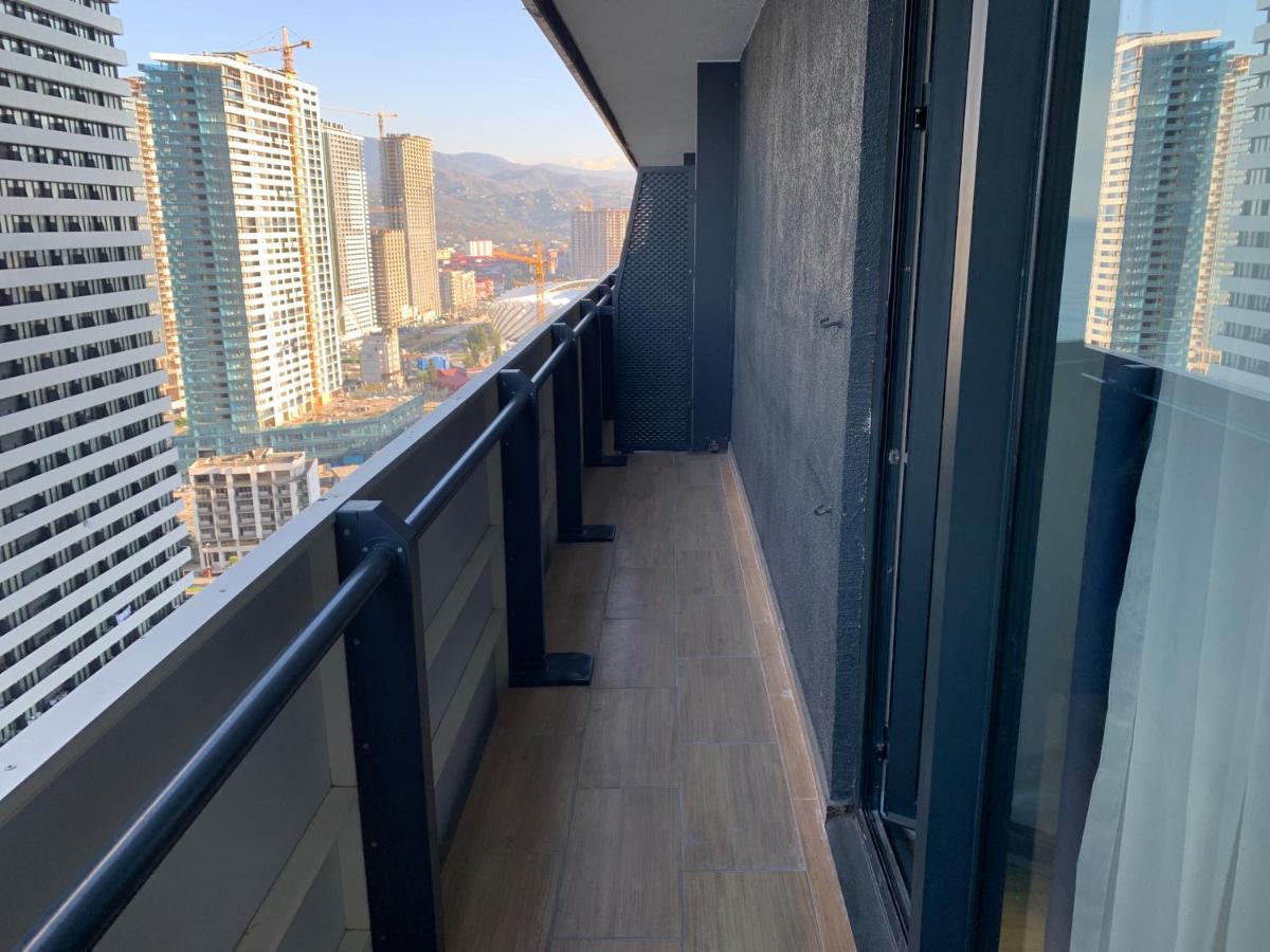 Vip Aparthotel Orbi City Sea View Batumi Ngoại thất bức ảnh