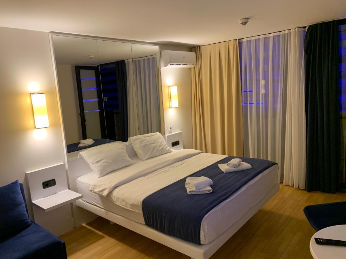 Vip Aparthotel Orbi City Sea View Batumi Ngoại thất bức ảnh