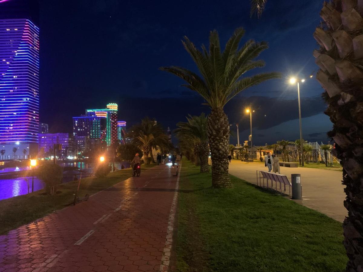 Vip Aparthotel Orbi City Sea View Batumi Ngoại thất bức ảnh