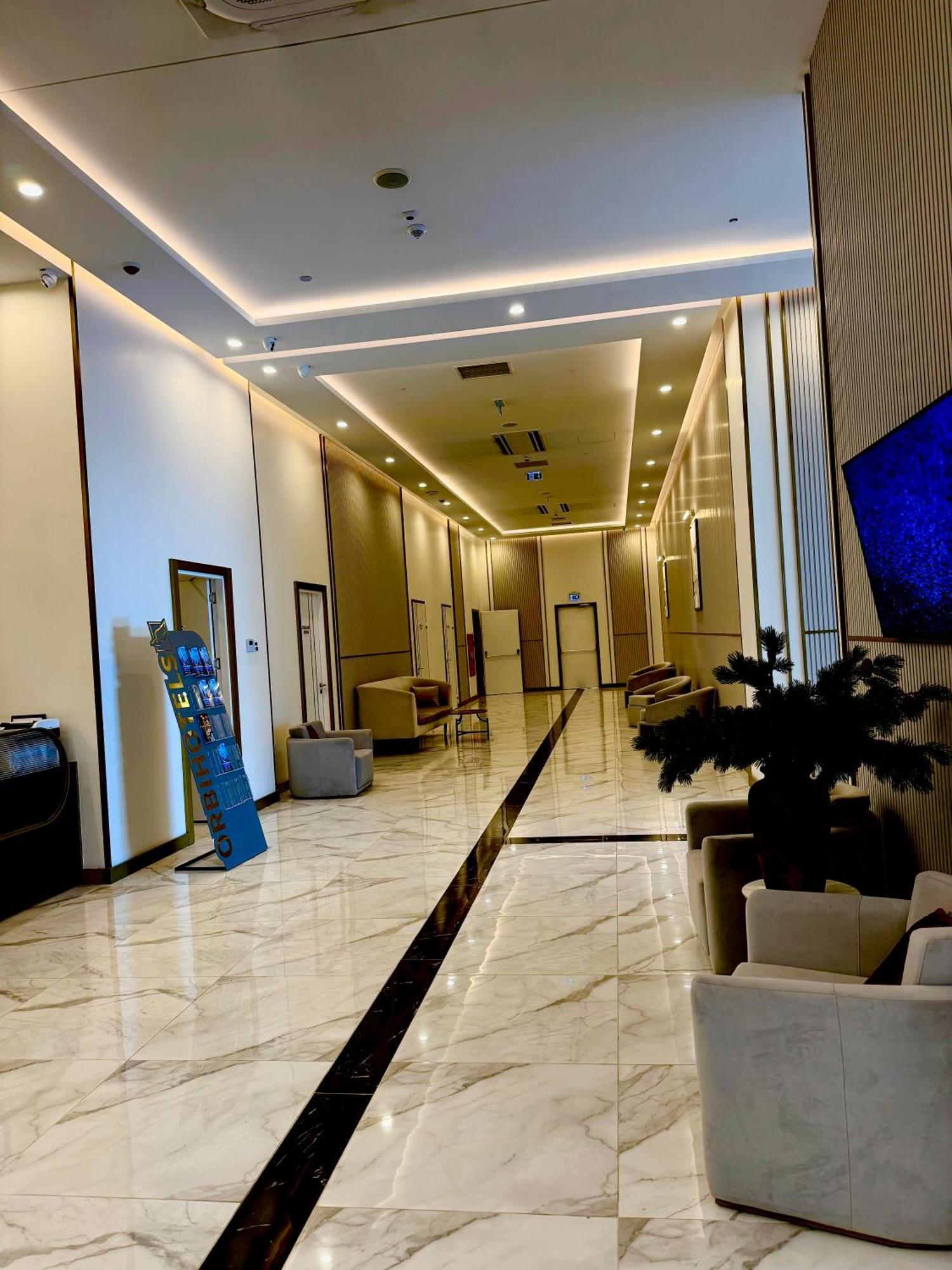 Vip Aparthotel Orbi City Sea View Batumi Ngoại thất bức ảnh